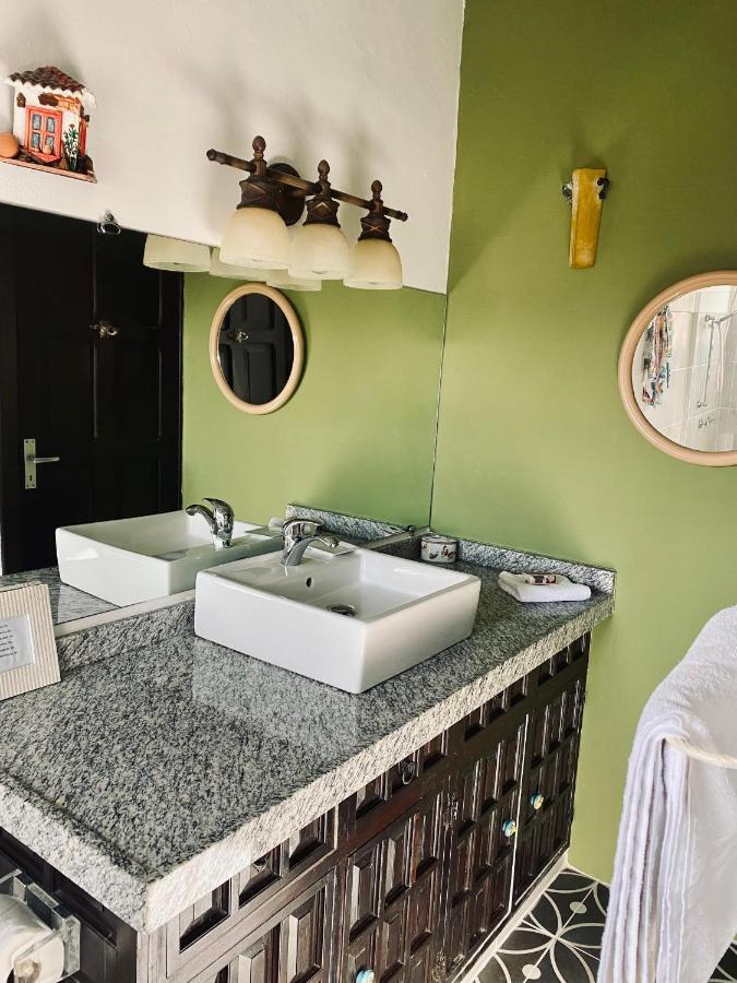 Villa Bougainvillea Aruba, the Tango Suite Palm Beach Bagian luar foto